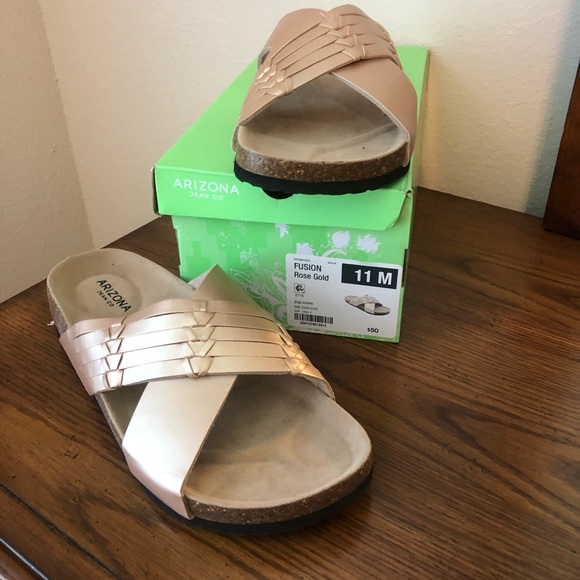 Arizona Jean Company Shoes - New in box Arizona Rose gold foot bed sandals 11